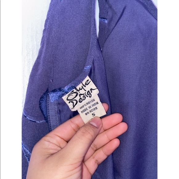 Dress - Picture 2 of 4